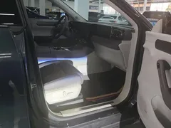 2023 Leapmotor C11 EV 580 4WD Performance — фото 8