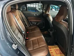 2024 Volvo S60 B4 Luxury, синий — фото 6