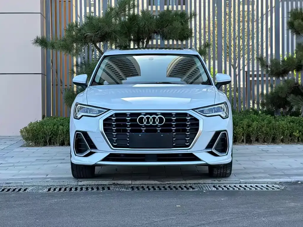 2022 Audi Q3 35 TFSI Fashion Dynamic