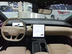 2024 Nio ET5T 75kWh Touring, чёрный — фото 10