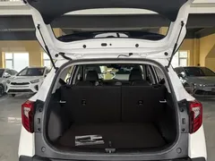 2023 Kia Seltos 1.5L CVT Premium, белый — фото 9