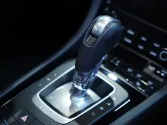 2019 Porsche 718 Boxster T 2.0T, белый — фото 32
