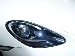 2019 Porsche 718 Boxster T 2.0T, белый — фото 43