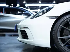 2019 Porsche 718 Boxster T 2.0T, белый — фото 47