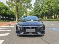 2024 Changan UNI-V 1.5T Premium Sport, синий — фото 2