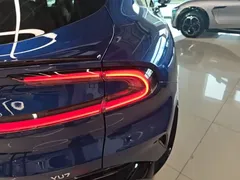 2025 Xiaomi YU7 4WD Max, синий — фото 8