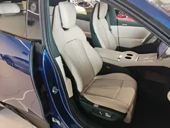2025 Xiaomi YU7 4WD Max, синий — фото 25