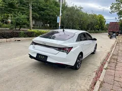 2021 Hyundai Elantra 1.5L CVT GLX Elite, белый — фото 9