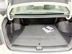 2021 Honda Xiangyu 1.5L Hybrid, белый — фото 13