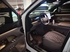 2026 Nio ES8 6-seat Executive Luxury, белый — фото 16
