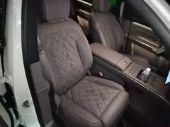 2026 Nio ES8 6-seat Executive Luxury, белый — фото 25