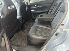 2021 Changan UNI-K 2.0T Premium, синий — фото 17