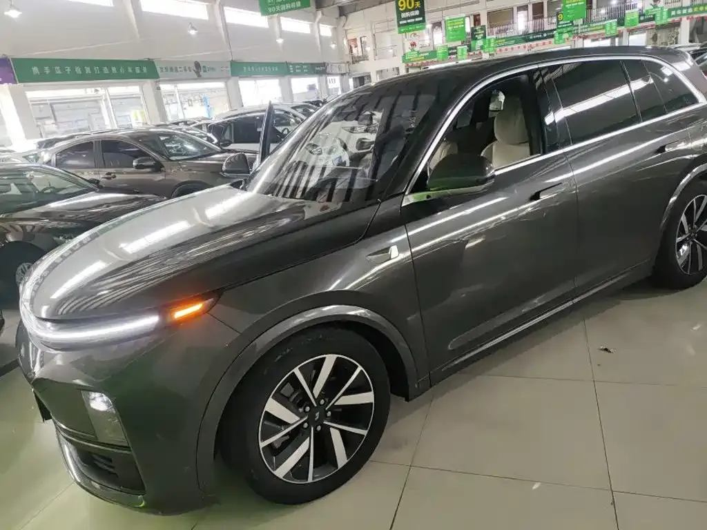 2023 Li Auto L7