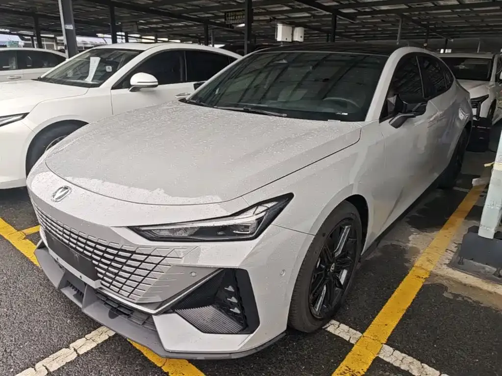 2022 Changan UNI-V 1.5T