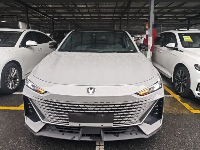 2022 Changan UNI-V 1.5T