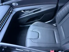 2022 Hyundai Elantra 1.5L CVT 20th Anniversary, белый — фото 13