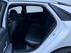 2022 Hyundai Elantra 1.5L CVT 20th Anniversary, белый — фото 18