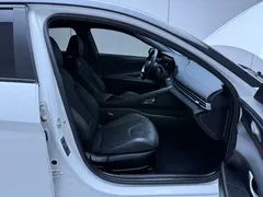 2022 Hyundai Elantra 1.5L CVT 20th Anniversary, белый — фото 21