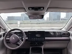 2024 Leapmotor C11 EV 580 Premium, синий — фото 15