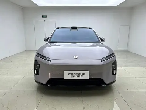 2025 Nio ET5T 75kWh Touring