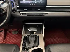 2022 Geely Emgrand 4th Gen 1.5L CVT Luxury, белый — фото 9
