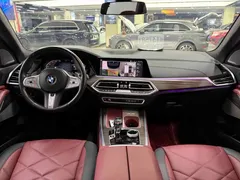 2022 BMW X5 40Li Premium M Sport Package, чёрный — фото 10