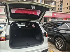 2021 Geely Monjaro 2.0TD DCT EVO 2WD Premium, белый — фото 19