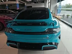 2024 Xiaomi SU7 4WD Long Range Advanced ADAS Max, синий — фото 6