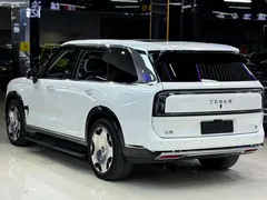 2025 Zeekr 9X Hyper 70kWh 6-seat, белый — фото 14