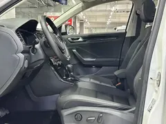 2022 Volkswagen T-Roc 280TSI DSG 2WD Comfort Plus, белый — фото 4