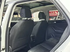 2022 Volkswagen T-Roc 280TSI DSG 2WD Comfort Plus, белый — фото 5