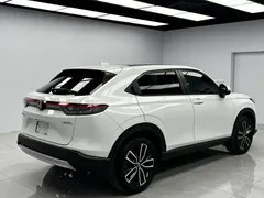 2023 Honda Vezel 1.5L CVT Luxury, белый — фото 4