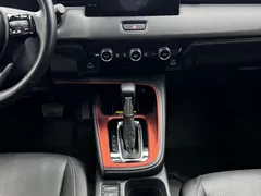 2023 Honda Vezel 1.5L CVT Luxury, белый — фото 11