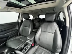 2023 Honda Vezel 1.5L CVT Luxury, белый — фото 13