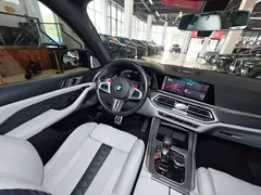 2022 BMW X5 M, синий — фото 39
