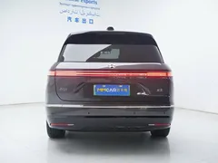 2026 Nio ES8 6-seat Executive Luxury, чёрный — фото 13