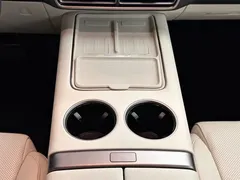 2025 Li Auto MEGA Home, белый — фото 20