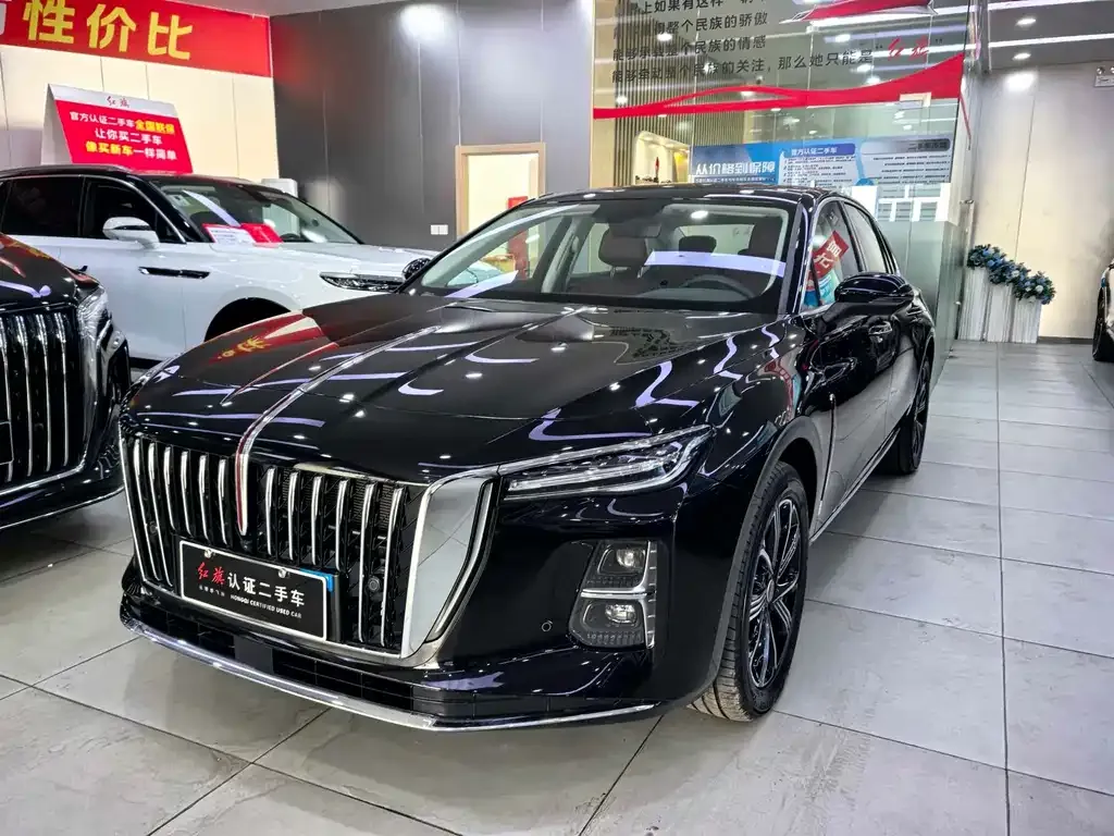 2025 Hongqi H5 PHEV 130