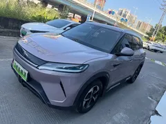 2024 BYD Yuan UP 401km Leading — фото 1