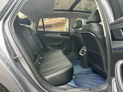2023 Hongqi H5 2.0T AT Smart Connect — фото 14