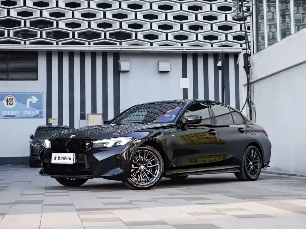 2023 BMW 3 Series 325i M Sport Night Package
