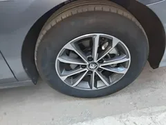 2024 BYD Qin PLUS Honor DM-i PHEV 55km Leading — фото 8