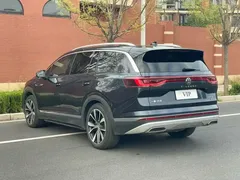 2022 Volkswagen Talagon 530TSI 4WD Flagship Pro 7, синий — фото 8