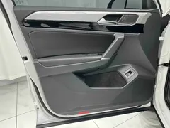 2022 Volkswagen Tayron 280TSI 2WD Luxury, белый — фото 8