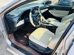 2019 Toyota Avalon Hybrid 2.5L XLE Premium — фото 7