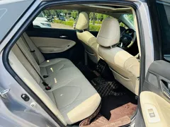 2019 Toyota Avalon Hybrid 2.5L XLE Premium — фото 9