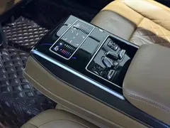 2021 Audi A8L 50 TFSI quattro Comfort, чёрный — фото 12