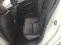 2020 Mazda 3 2.0L AT, белый — фото 17
