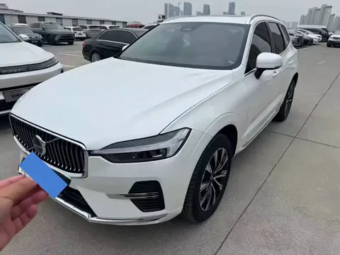 2024 Volvo XC60 4WD Zhiyuan Luxury
