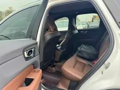 2024 Volvo XC60 4WD Zhiyuan Luxury, белый — фото 4